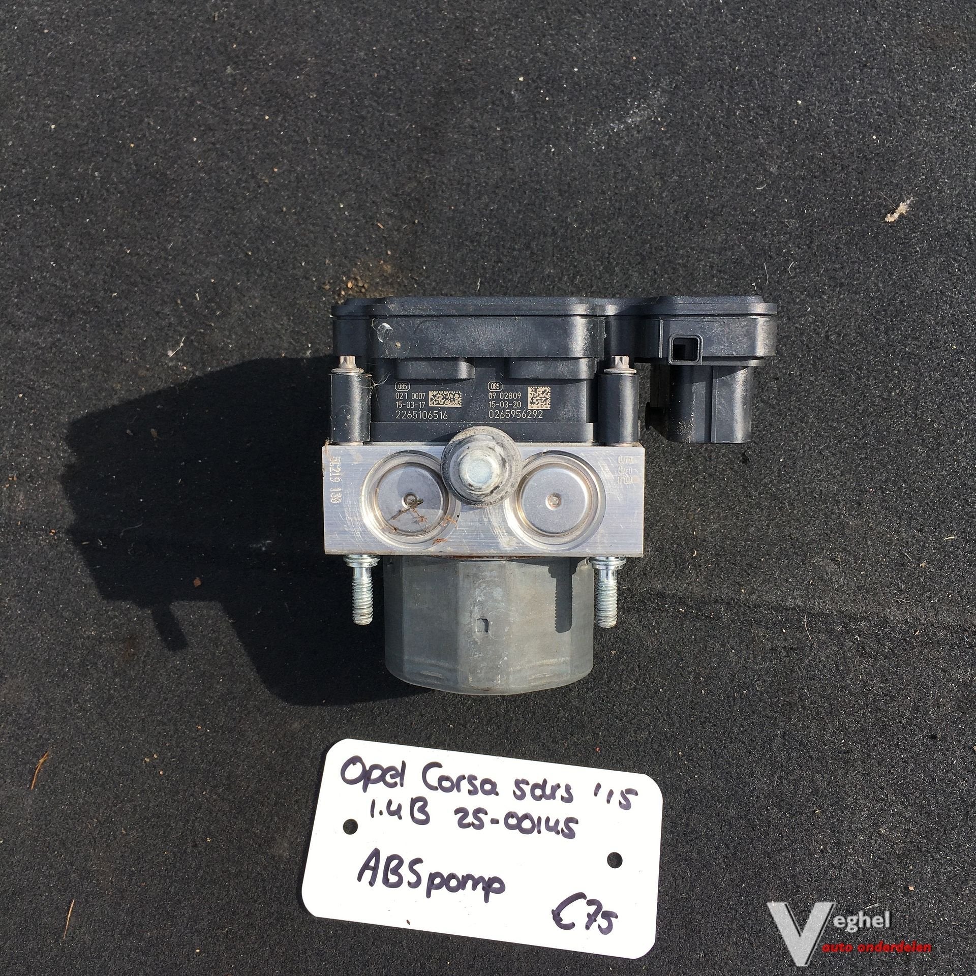 Opel Corsa E 5 drs 1.4B 2500145 2015  ABS Pomp, -, Utilisé, -, -
