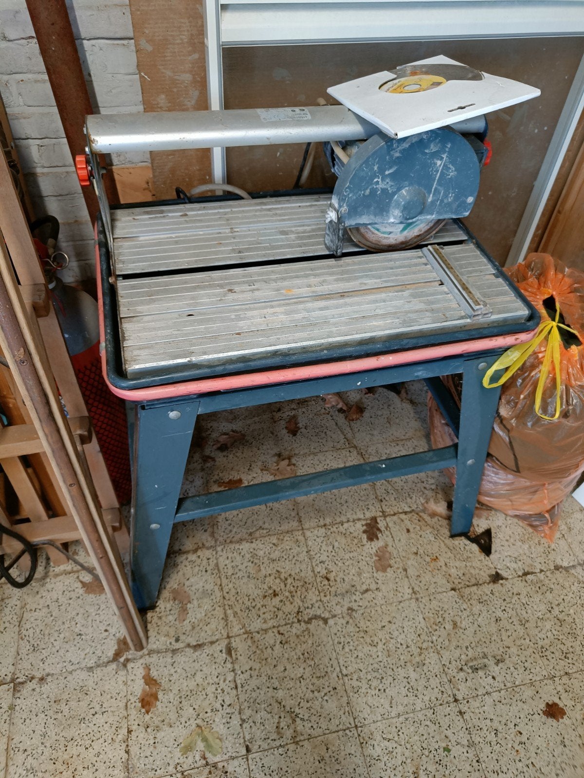 Power Plus POW 7550 Tegelzaag, Bricolage & Construction, Enlèvement