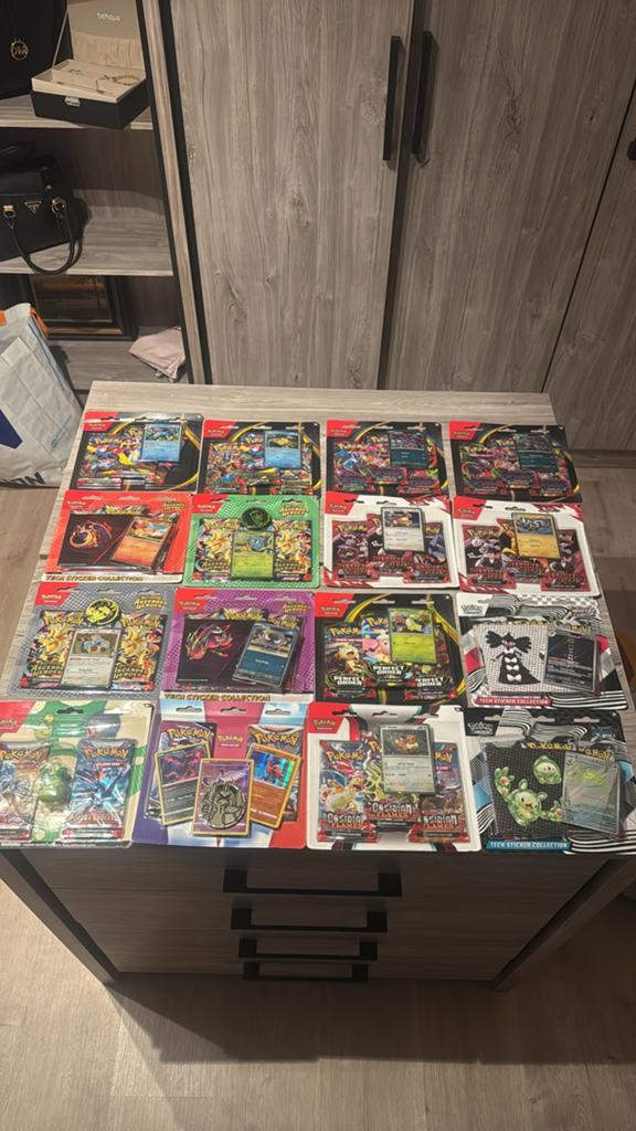Pokemon blisters en boosters lot., Ophalen, Zo goed als nieuw