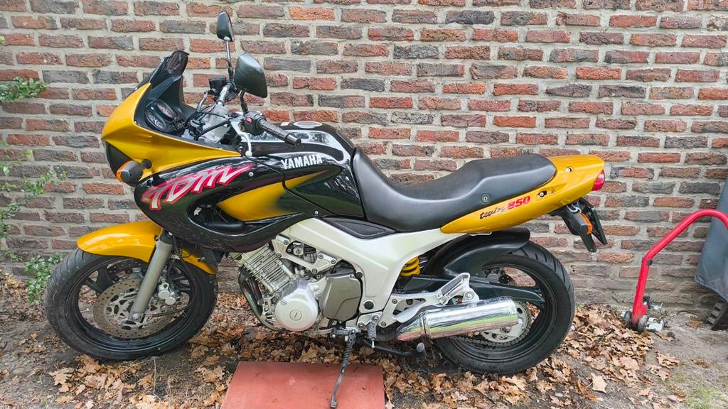 Oldtimer Yamaha TDM Twin 850 Bj. 1998 km 35000, Occasion, Plus de 35 kW, 2 cylindres, Particulier