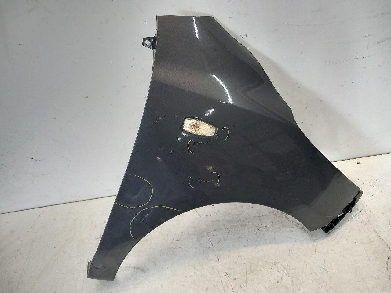 Spatbord rechts voor Hyundai i10, Onderdelen@venauto.nl, Van der Ven Autorecycling B.V., Gebruikt, Ettenseweg 76, 4706 PB Roosendaal, The Netherlands