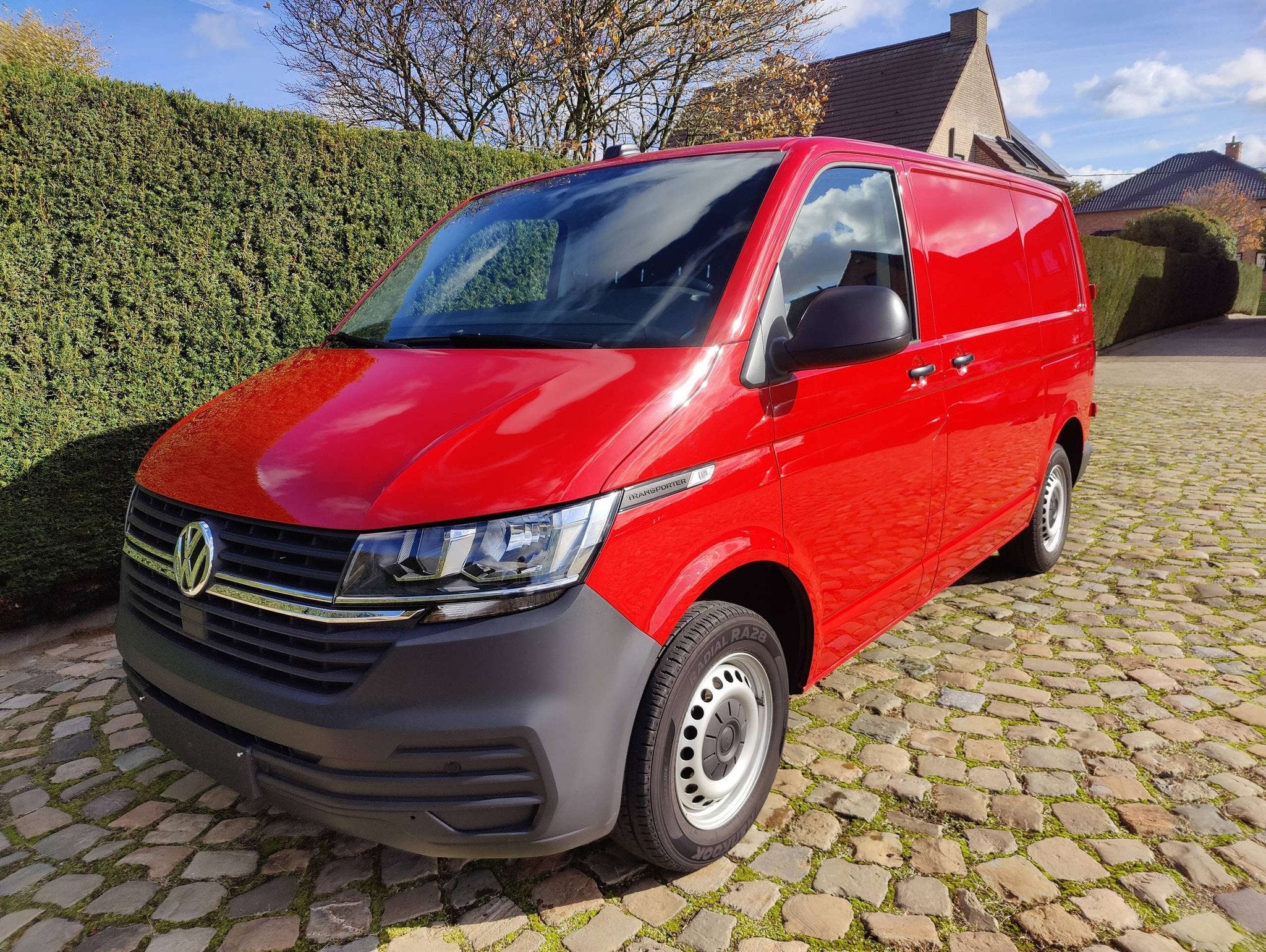 Volkswagen T6.1 Transporter 2.0 TDi SCR BMT DSG (EU6d-TEMP), Autos, Rouge, Achat, 6 portes, Entreprise