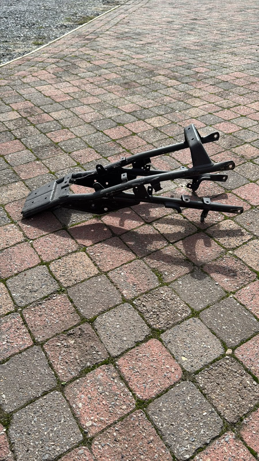Origineel achterframe / subframe Yamaha DT50R DT50SM 2011, Vélos & Vélomoteurs, Enlèvement ou Envoi, Comme neuf, Yamaha