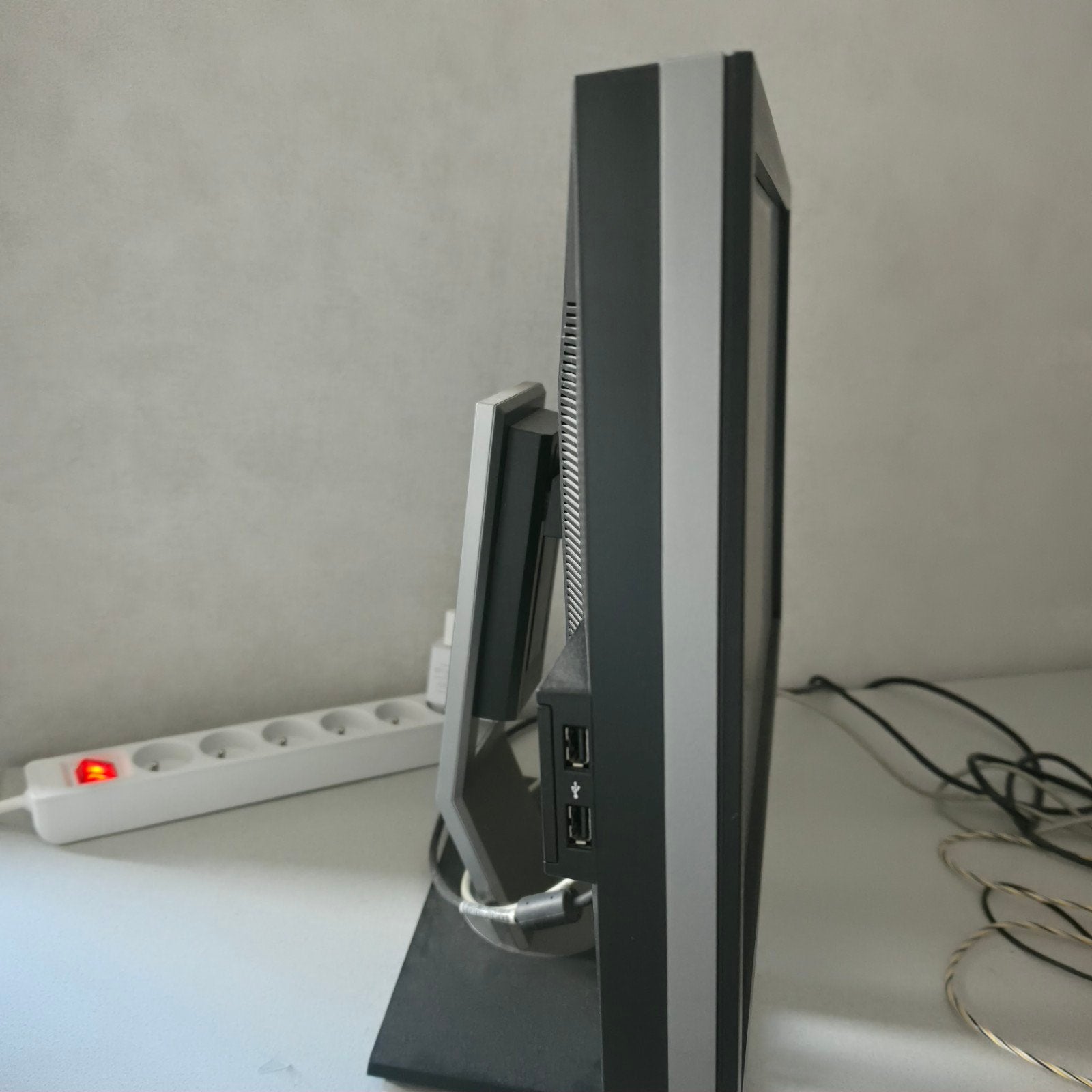 monitor Dell 24 inch, Computers en Software, Ophalen
