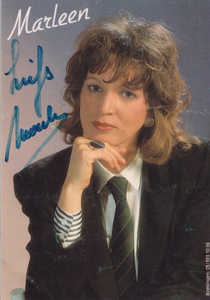 Foto / Postkaart  – Marleen - Gesigneerd - Muziek, Verzamelen, Muziek, Artiesten en Beroemdheden, Ophalen of Verzenden, Gebruikt
