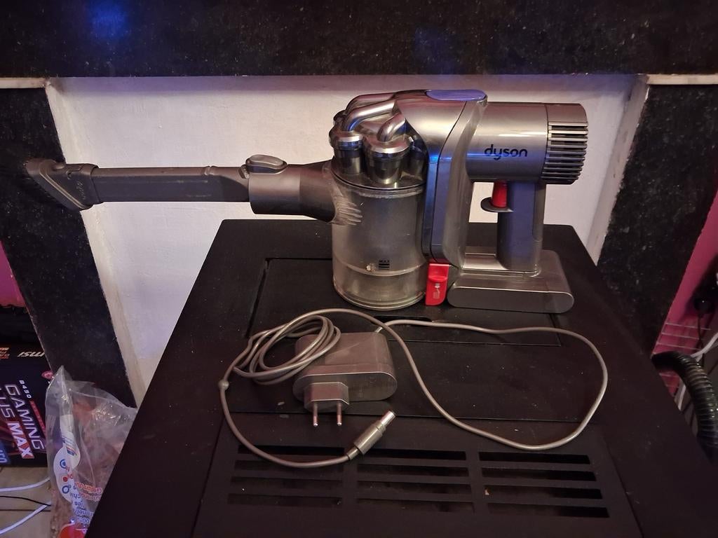 Dyson dc45, Elektronische apparatuur, Stofzuigers, Zo goed als nieuw, Kruimeldief, Reservoir, Ophalen of Verzenden