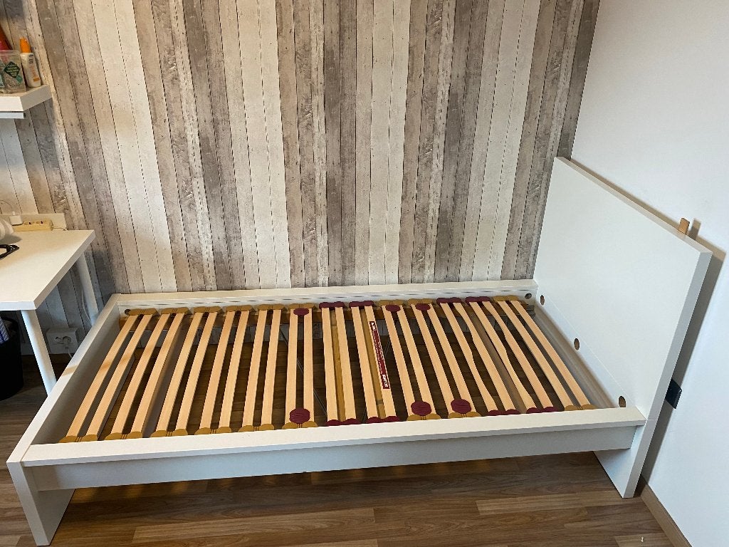 Malm bedframe eenpersoonsbed 90x200, Huis en Inrichting, Ophalen, 90 cm, Eenpersoons, Wit