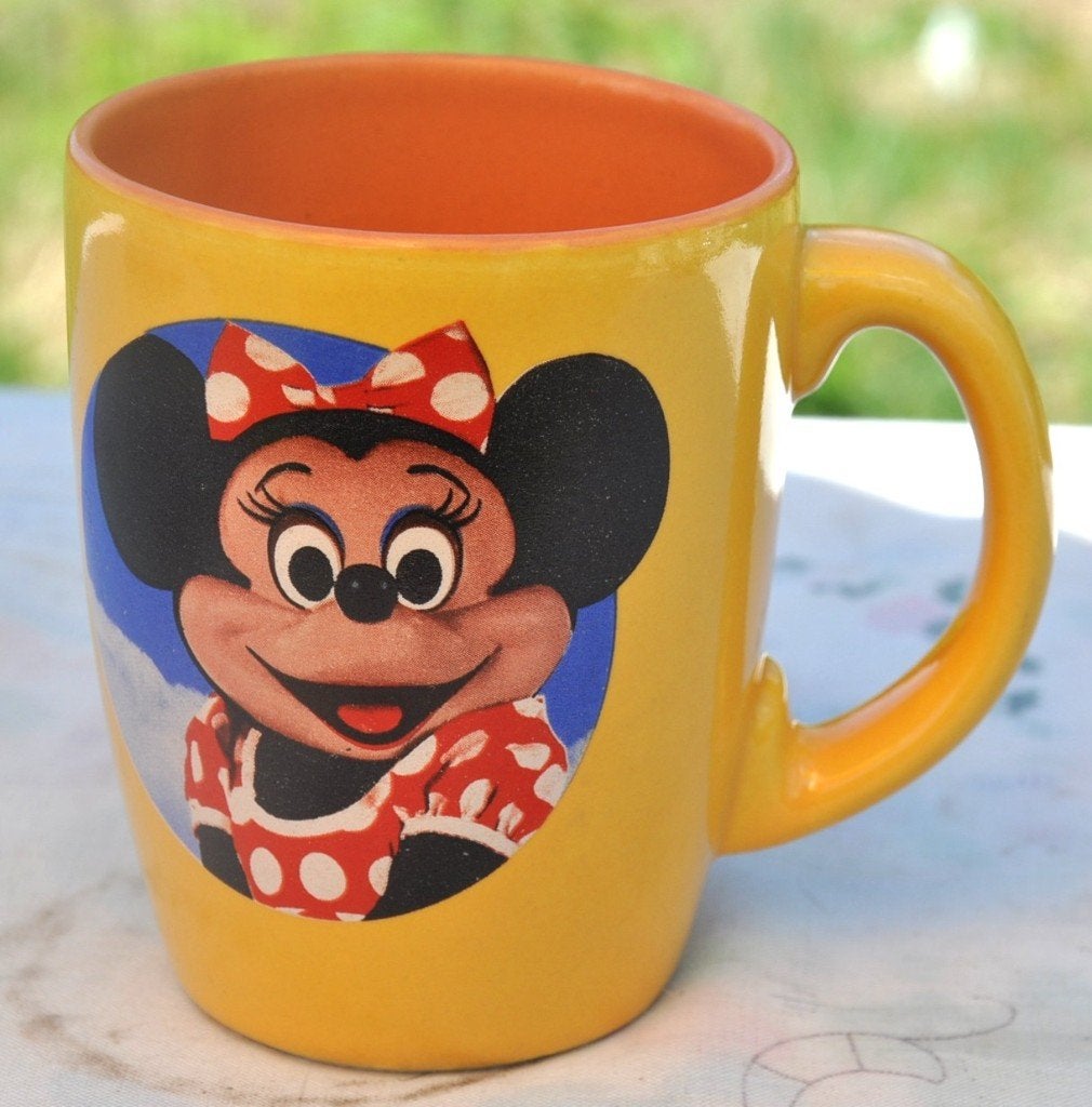 mug Disney Minnie publicité Esso, Enlèvement ou Envoi, Autres personnages, Comme neuf, Autres types