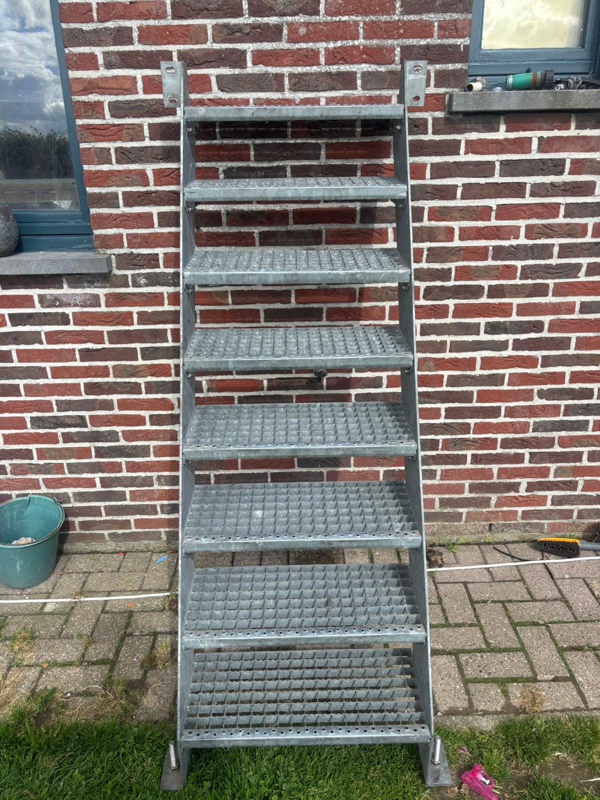 Gegalvaniseerde trap, Doe-het-zelf en Bouw, Steigers, Ophalen, Zo goed als nieuw