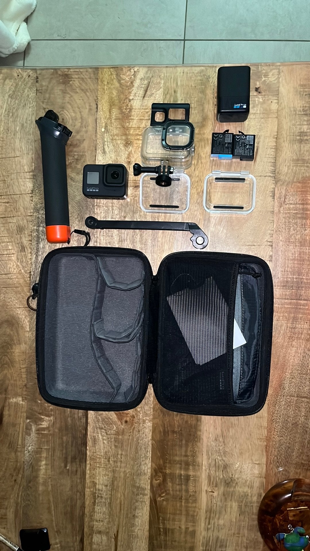 GoPro 8 noir avec accessoires, TV, Hi-fi & Vidéo, Caméras action, Enlèvement ou Envoi, Comme neuf, GoPro