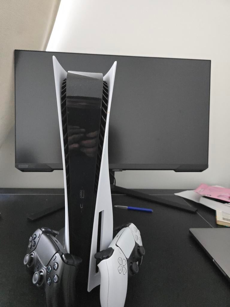 Setup gaming ps5 + ecran gaming odyssey g7, Playstation 5