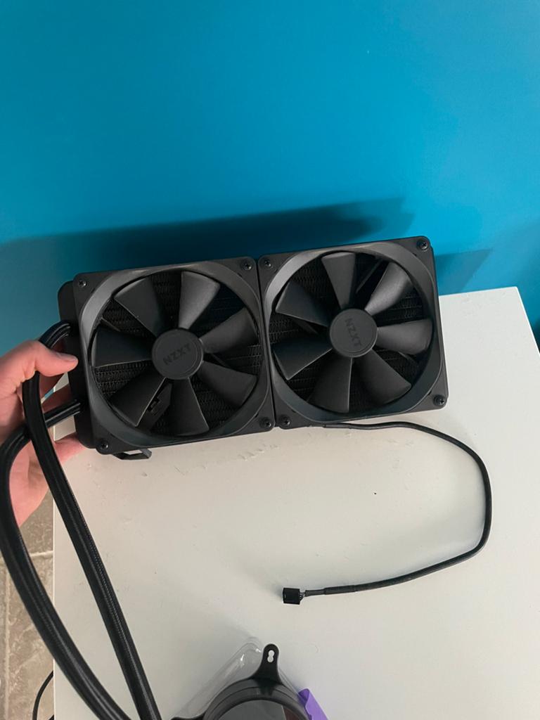 Luchtkoeler nzxt x62 kraken, Computers en Software, Ophalen of Verzenden, Zo goed als nieuw, Luchtkoeling