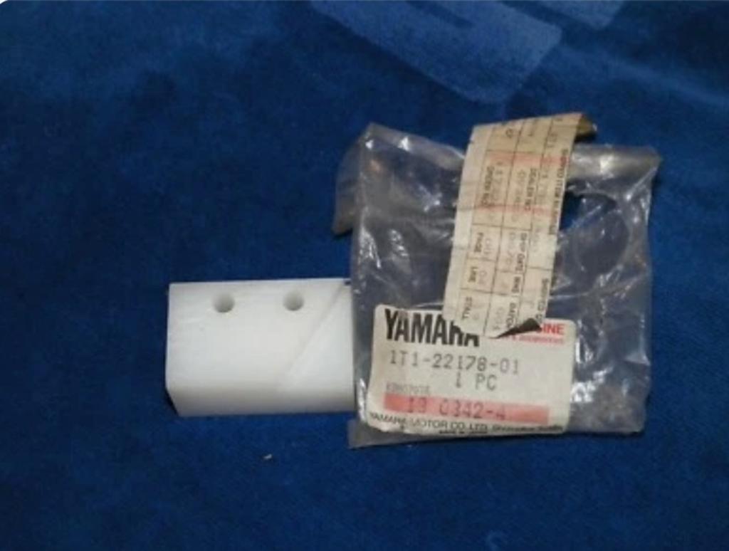 Teflon blok spanner ketting Yamaha DT100 DT125, Motoren, Ophalen