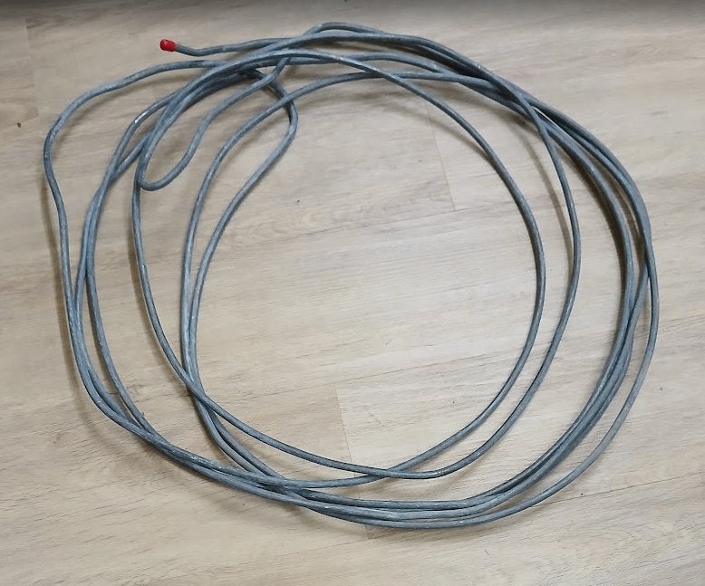 Aardingslus 9m, Enlèvement