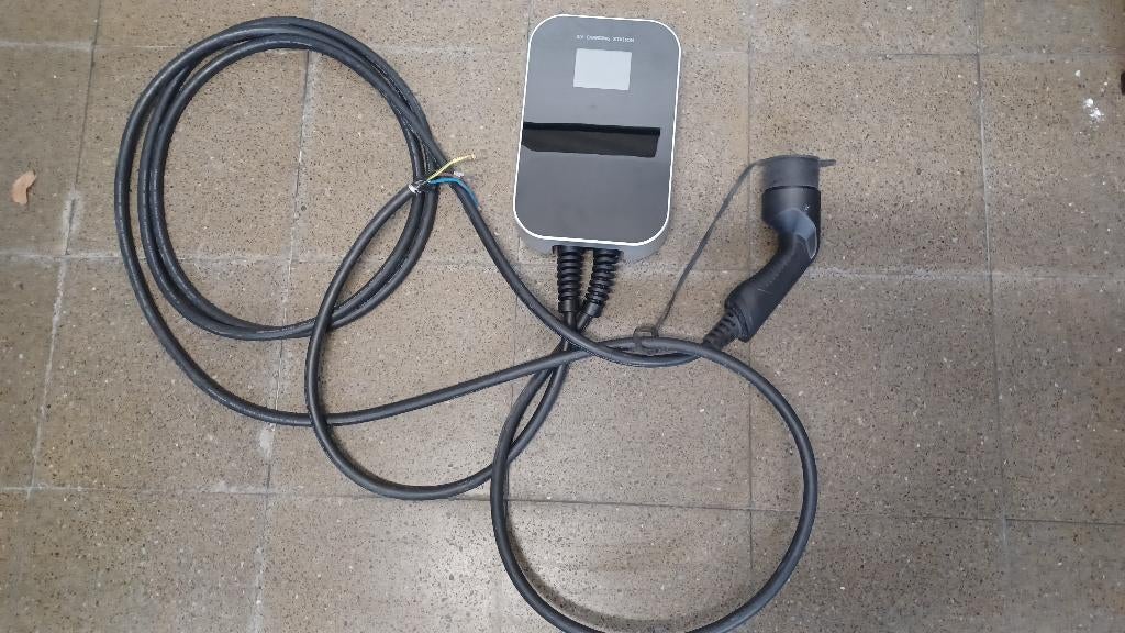 Laadpaal 380volt, Autos : Divers, Bornes de recharge, Enlèvement, Utilisé, Borne de recharge et Câble de charge