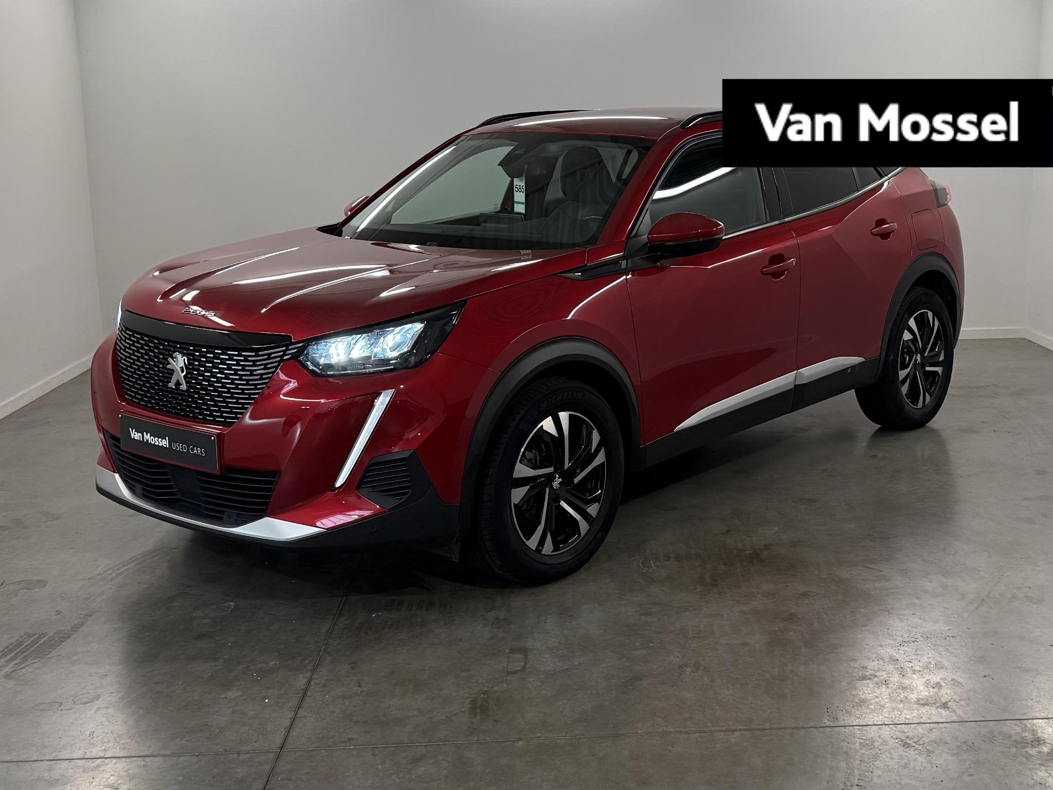 Peugeot 2008 1.2 Puretech 74kW S&S Allure, Autos, Peugeot, Rouge, Achat, Entreprise, 5 portes