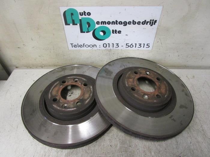 Remschijf voor van een Renault Scenic (Scenic 03-), Gebruikt, -, Renault, -