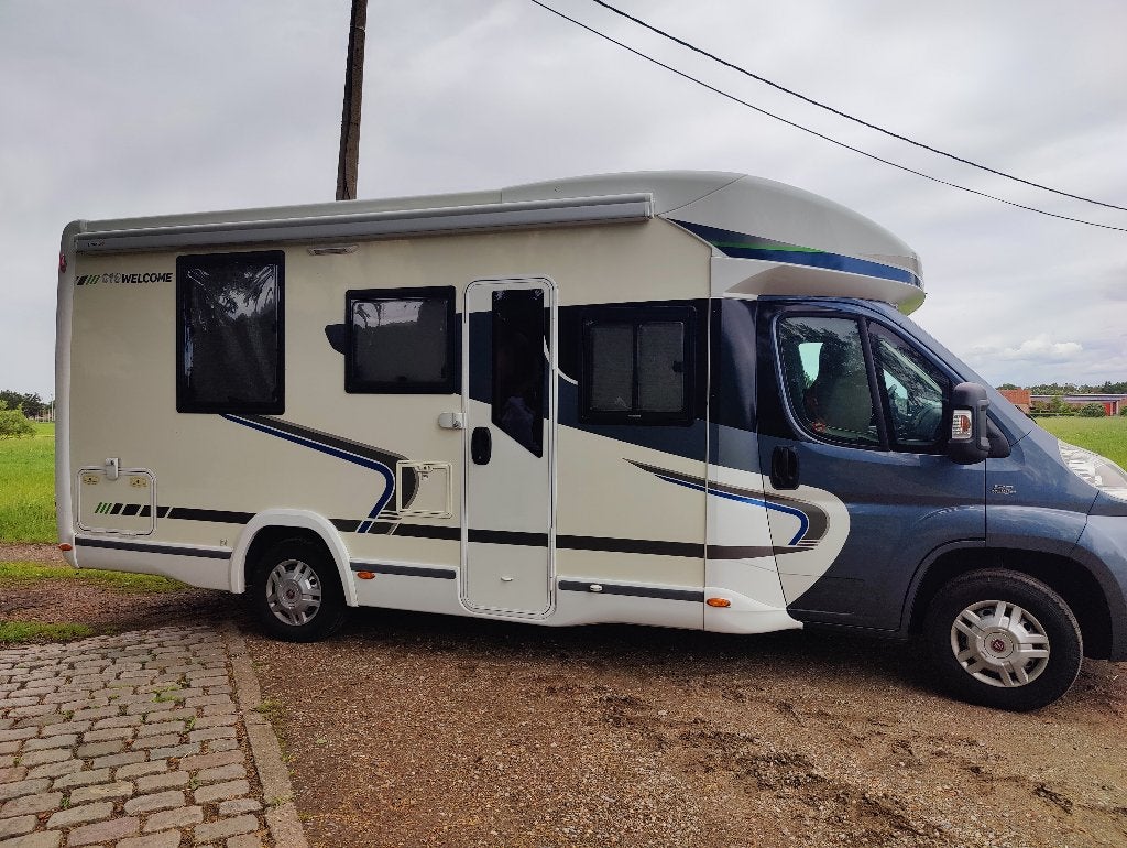 Chausson Welcome 618 (2014) / enkel voor particulier verkoop, Caravanes & Camping, Camping-cars, Particulier, jusqu'à 4, Semi-intégral
