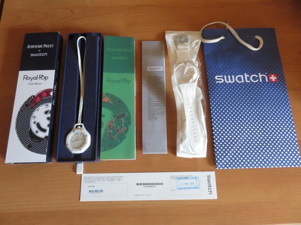 Swatch Audemars Piguet, Royal Pop, Huit Blanc, Nieuw, Bijoux, Sacs & Beauté, Enlèvement ou Envoi, Swatch, Synthétique, Synthétique