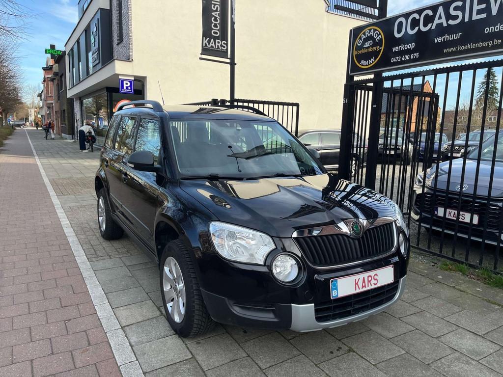 Skoda Yeti Basis (bj 2010), Auto's, Skoda, Voorwielaandrijving, Euro 5, Gebruikt, 4 cilinders