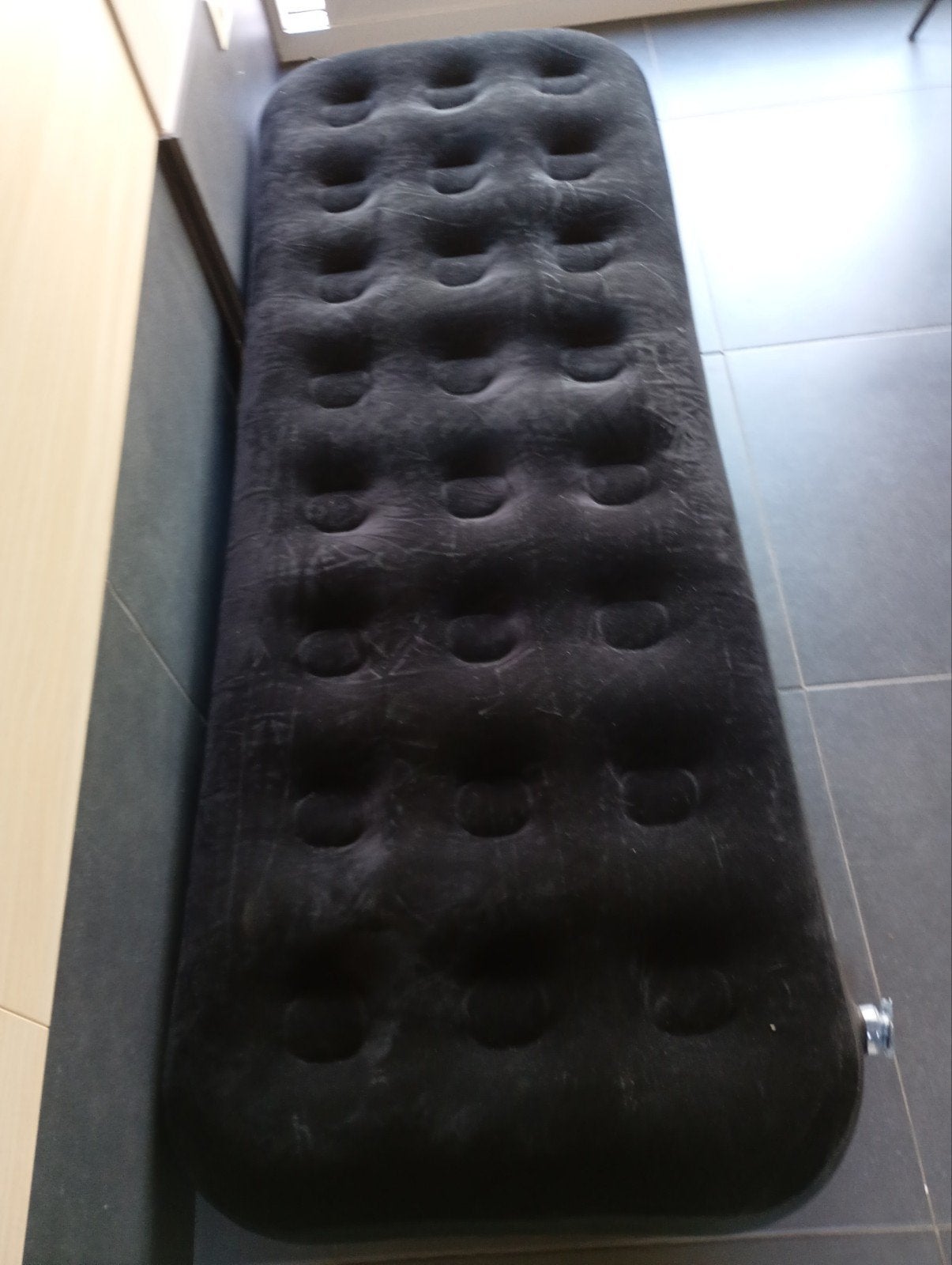 Matelas gonflable de marque Regatta, Enlèvement, Comme neuf, 1 personne