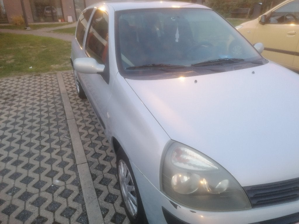 renault clio 1.2, Autos, Argent ou Gris, ABS, Carnet d'entretien, 5 places