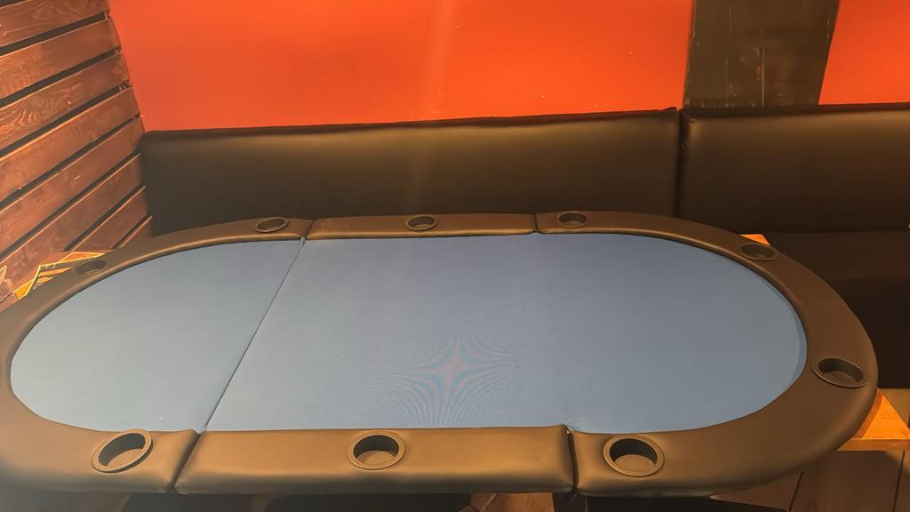 Table de poker + mallette complète (1000 jetons) – ÉTAT NEUF, Ophalen, Zo goed als nieuw