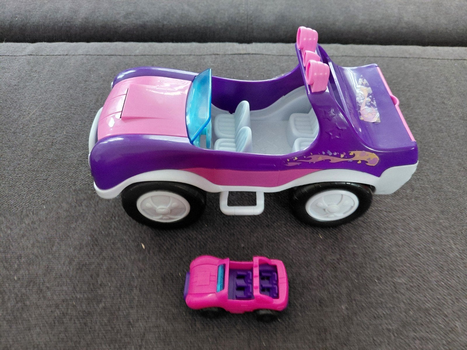 auto Polly Pocket, Ophalen