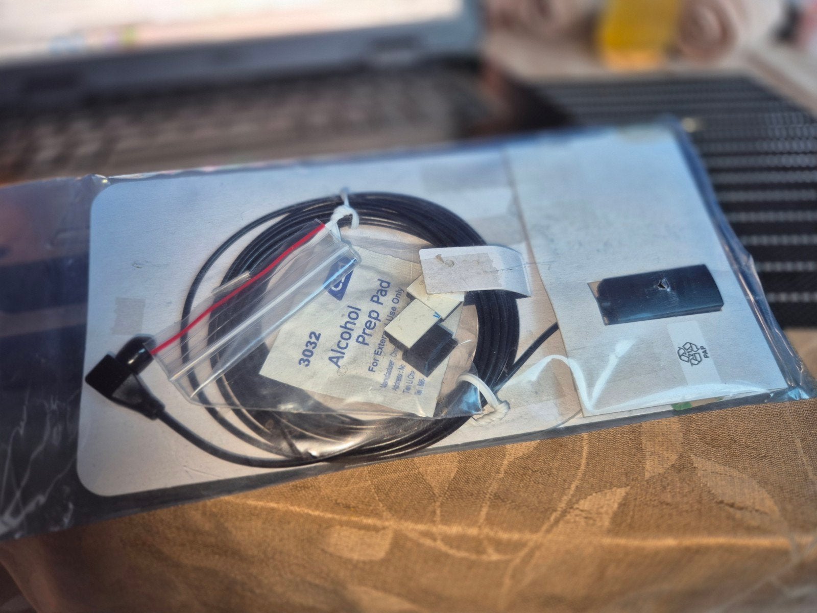 Autoradio DAB Kenwood neuf en plastique, Enlèvement