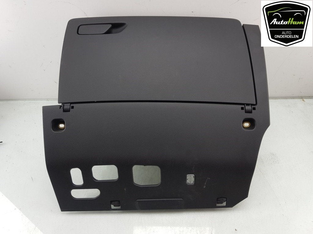DASHBOARDKASTJE Audi A3 Limousine (8VS / 8VM), Gebruikt, Audi