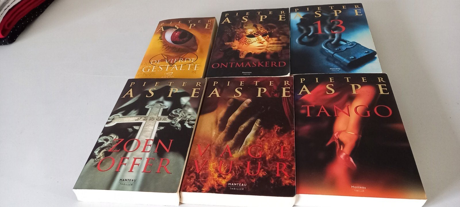 Boeken van ASPEN, Boeken, Detectives, Ophalen