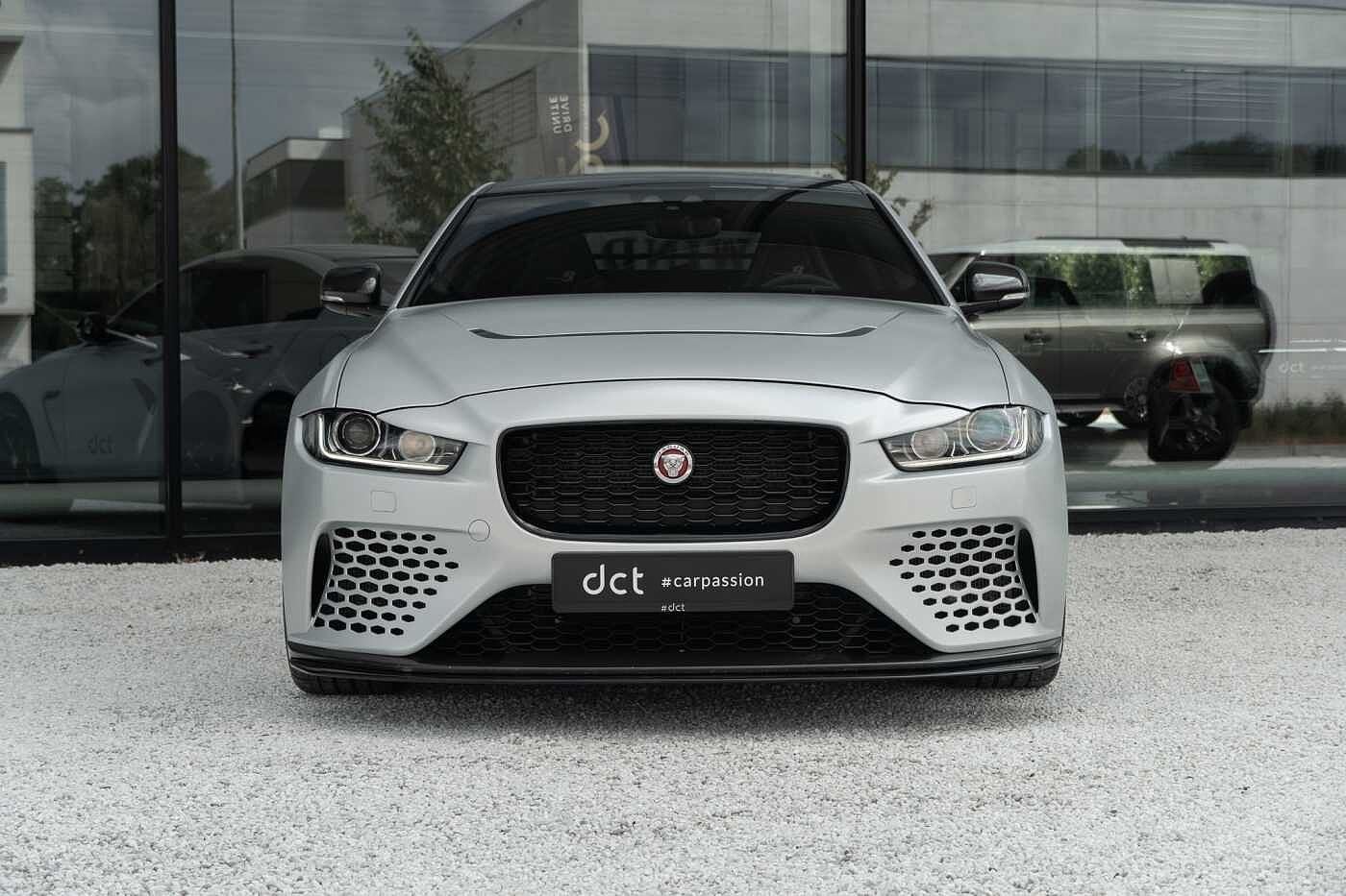 Jaguar XE Project 8 1 of 300 Full History by Jaguar, Auto's, Automaat, Lichtsensor, https://public.car-pass.be/vhr/1bab9349-4601-4b87-958c-98b749386564