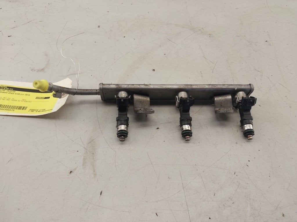 RAMPE D'INJECTION Mitsubishi Space Star (A0) (|1465A362|), Info@mitsubishi-motors.de, MITSUBISHI, Utilisé, Mitsubishi