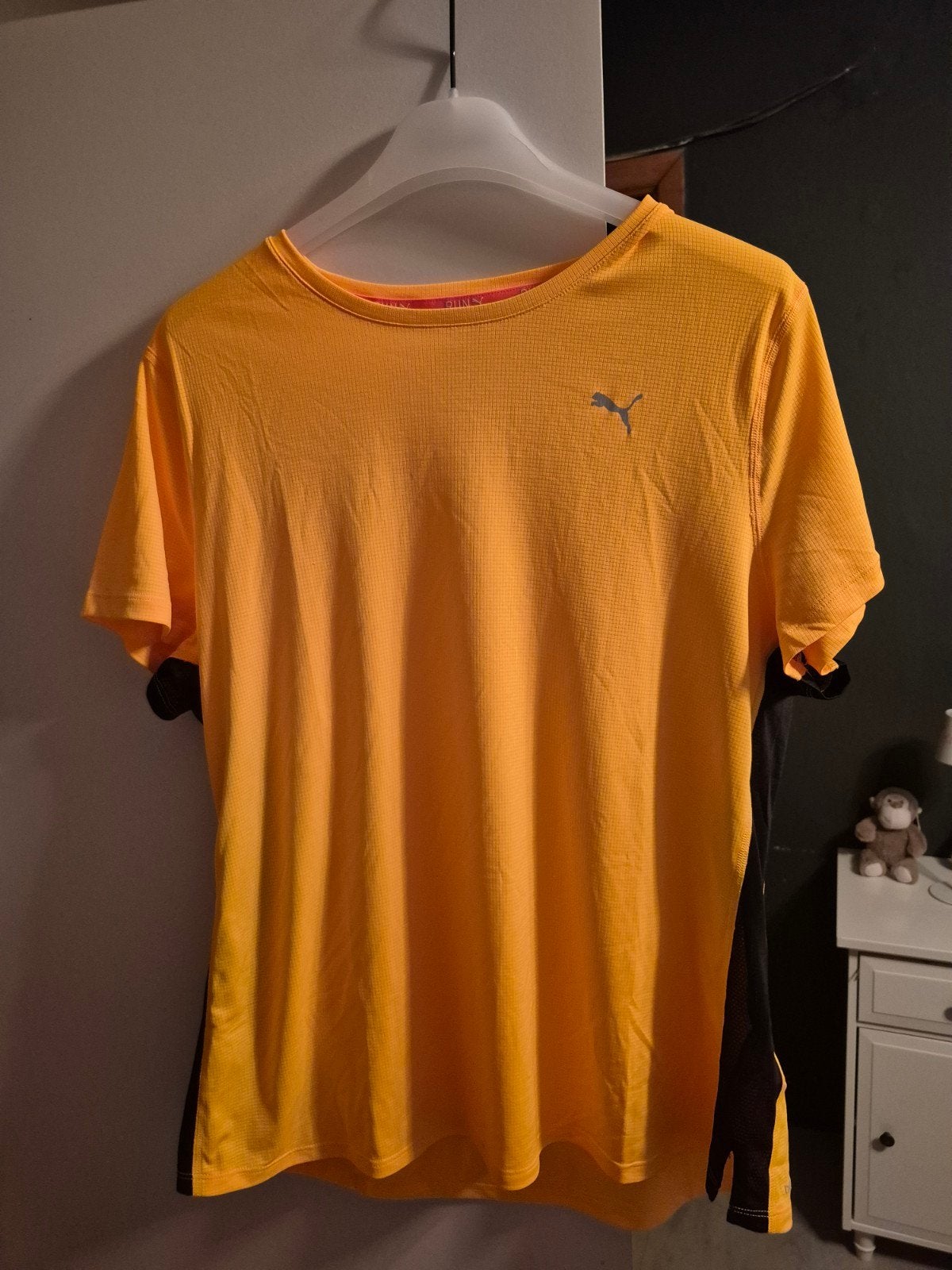 t shirt puma maat 40 zo goed als nieuw, Vêtements | Femmes, Enlèvement ou Envoi, Taille 38/40 (M)