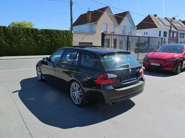 BMW 318i Break 2.0 i 140pk Business Sport Pano '08 141000km, Auto's, BMW, 144 g/km, https://public.car-pass.be/vhr/a9b2f069-c5d4-42f6-a95f-83db96a997d8