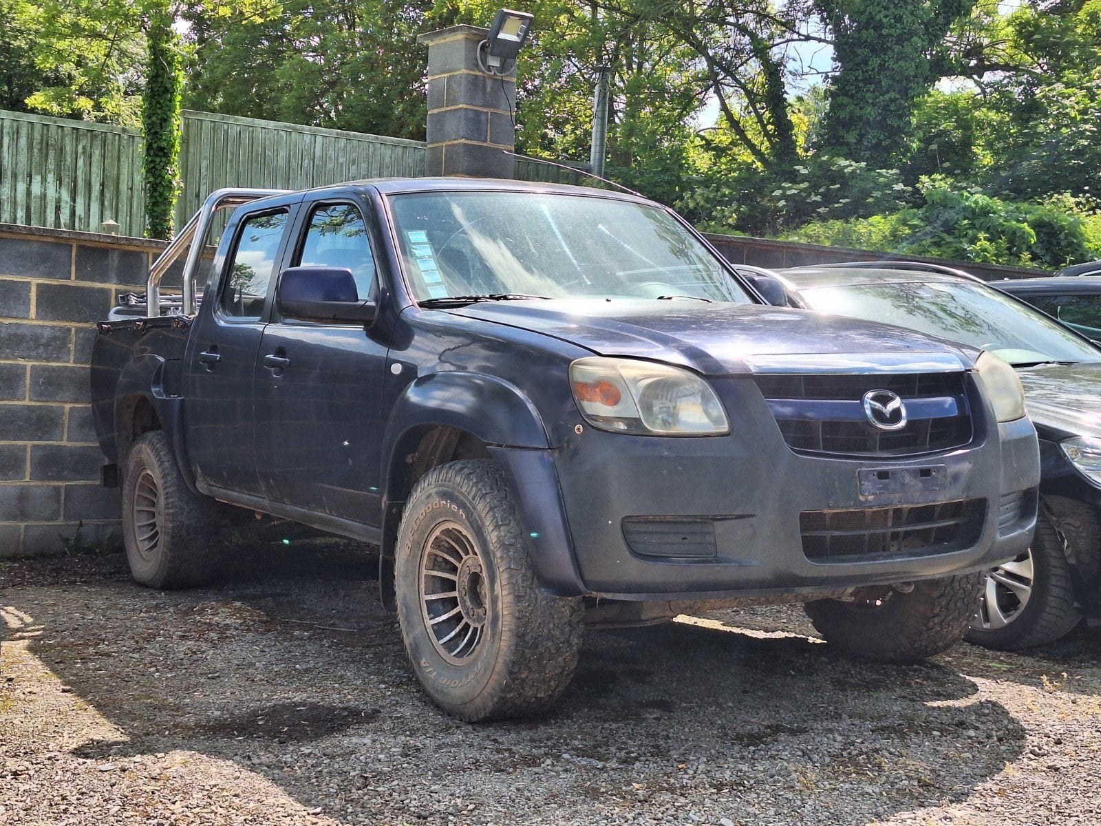 Mazda BT50 2.5D ophalen/STARTEN BIJ STARTPILOT/

4X4, Auto's, Overige modellen, Particulier, 4x4, SUV of Terreinwagen