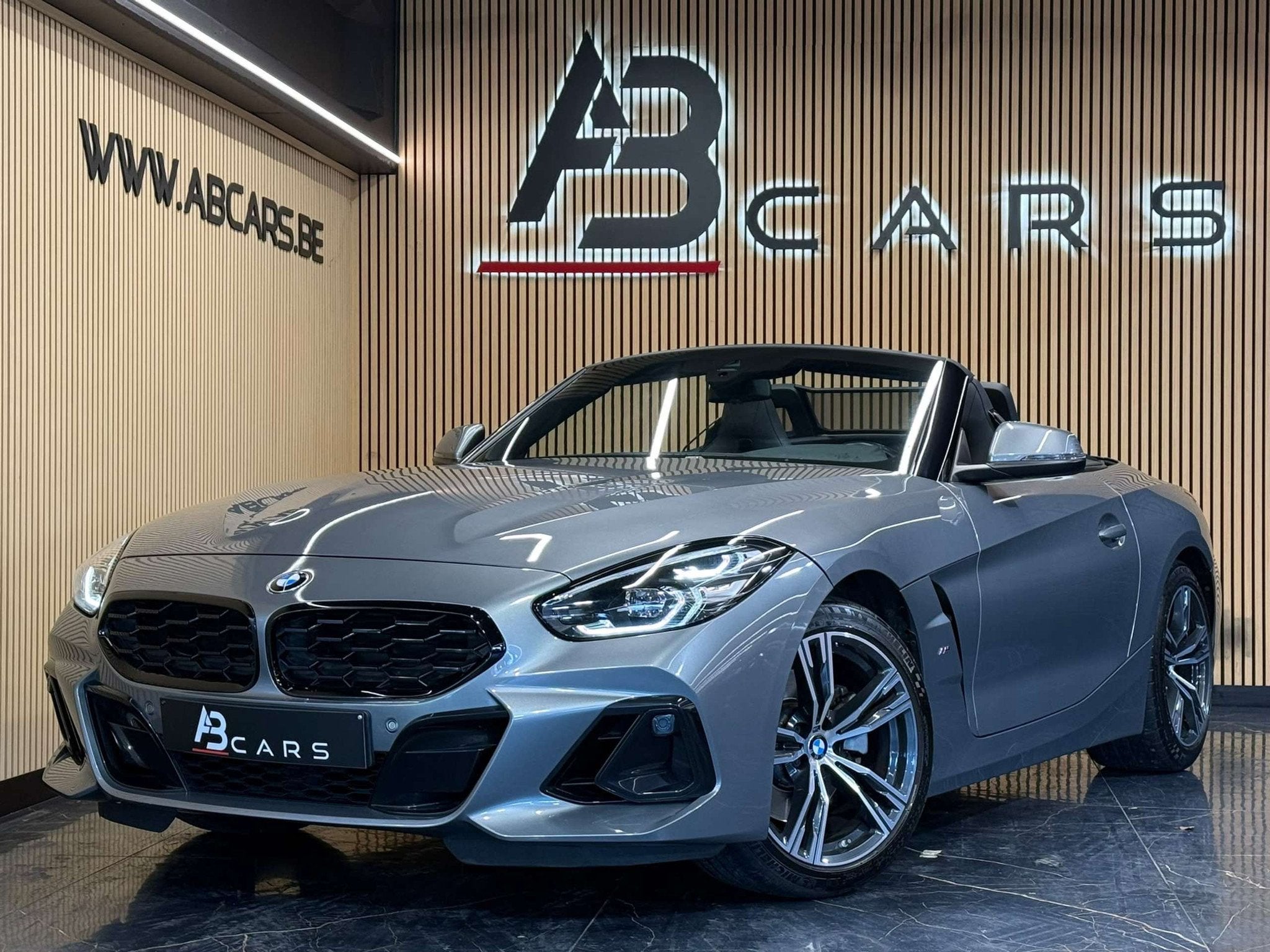 BMW Z4 2.0IAS SDRIVE20I PACK M * GARANTIE 12 MOIS *, Auto's, Automaat, 145 kW, Gebruikt, Zwart
