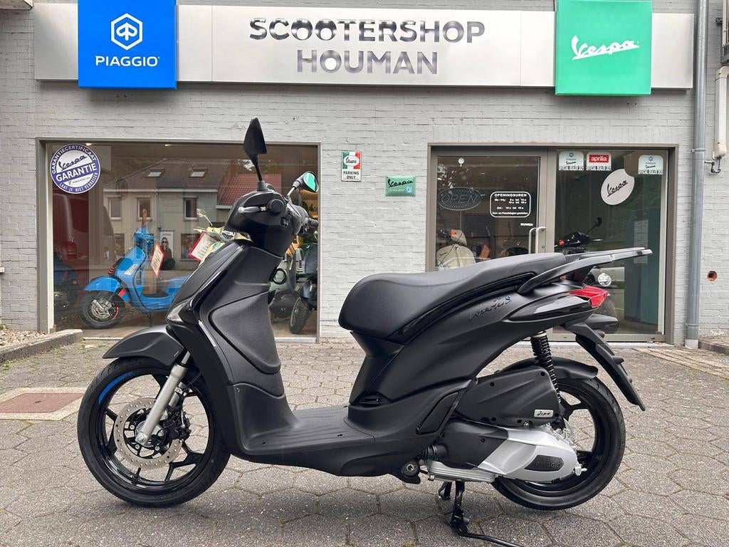 Piaggio Liberty S 125cc NERO METEORA (nr.44), Fietsen en Brommers, Scooters | Piaggio, Nieuw, Overige modellen, Benzine