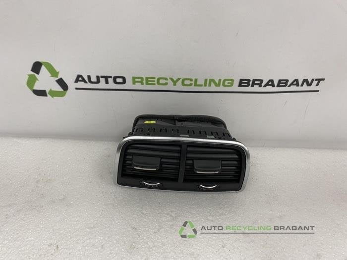 Grille aération tableau de bord d'un Audi A6, -, 3 mois de garantie, Utilisé, -