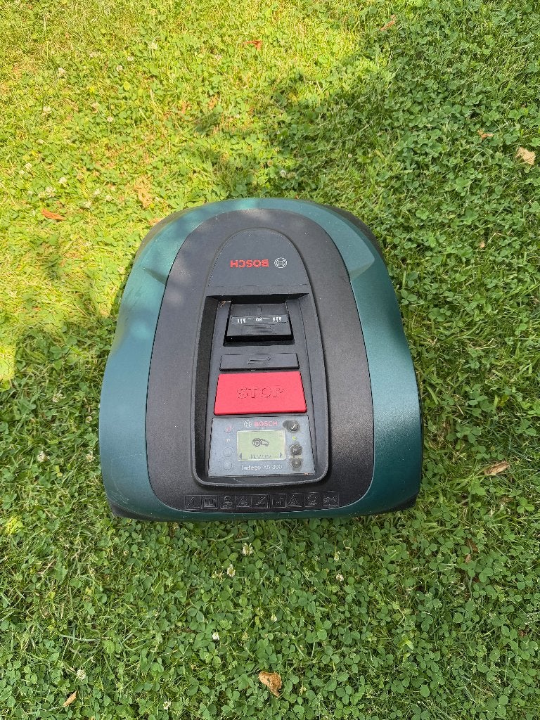 Bosch Indego XS 300 – Voor onderdelen of herstelling, Ophalen, Gebruikt, Minder dan 20 cm, Met regensensor