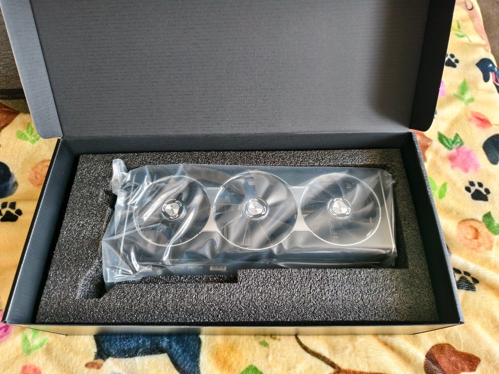 RX 5700 XT, Informatique & Logiciels, Enlèvement ou Envoi, Utilisé, GDDR4, AMD