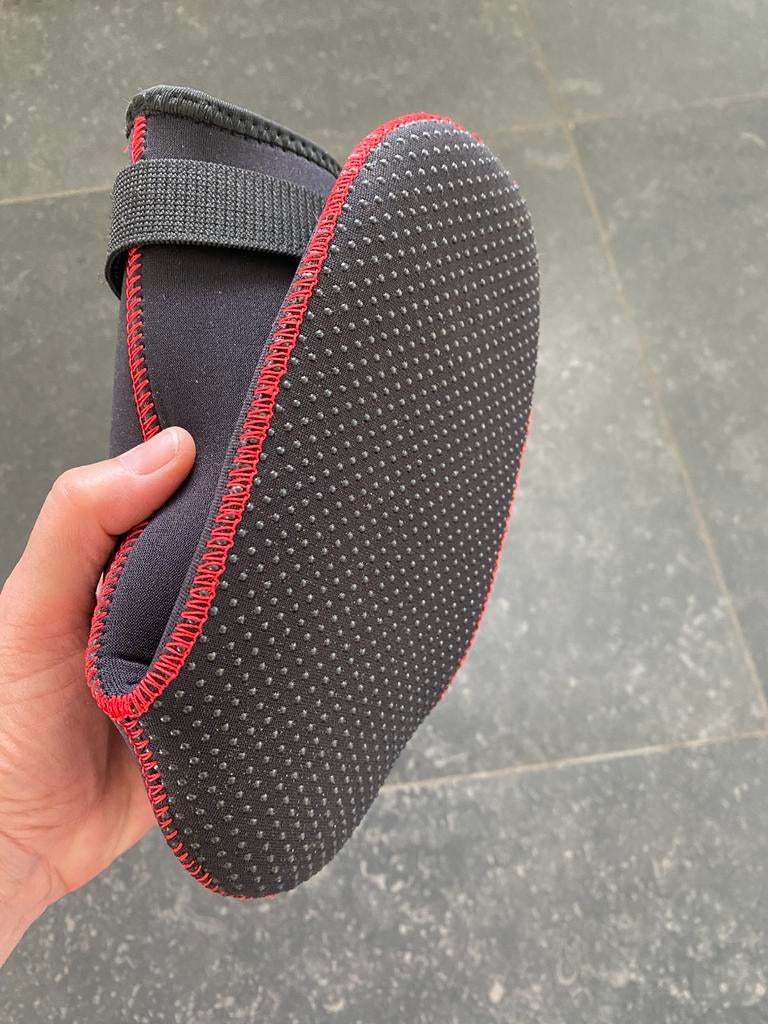 Neopreen zwemsokken, Sports nautiques & Bateaux, Vêtements nautiques, Enlèvement, Comme neuf