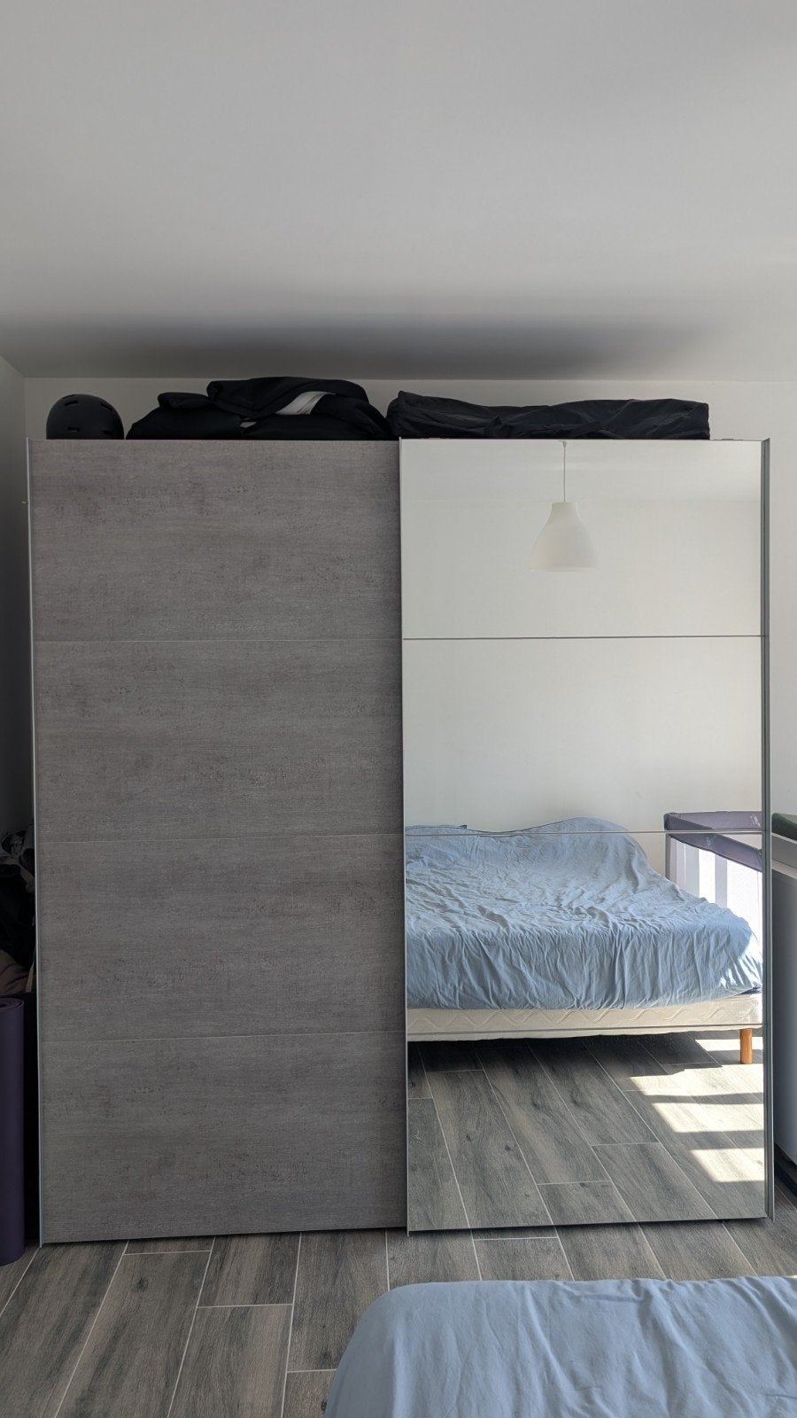 Schuifdeurkast met spiegel – 200 x 65 x 216 cm, Ophalen