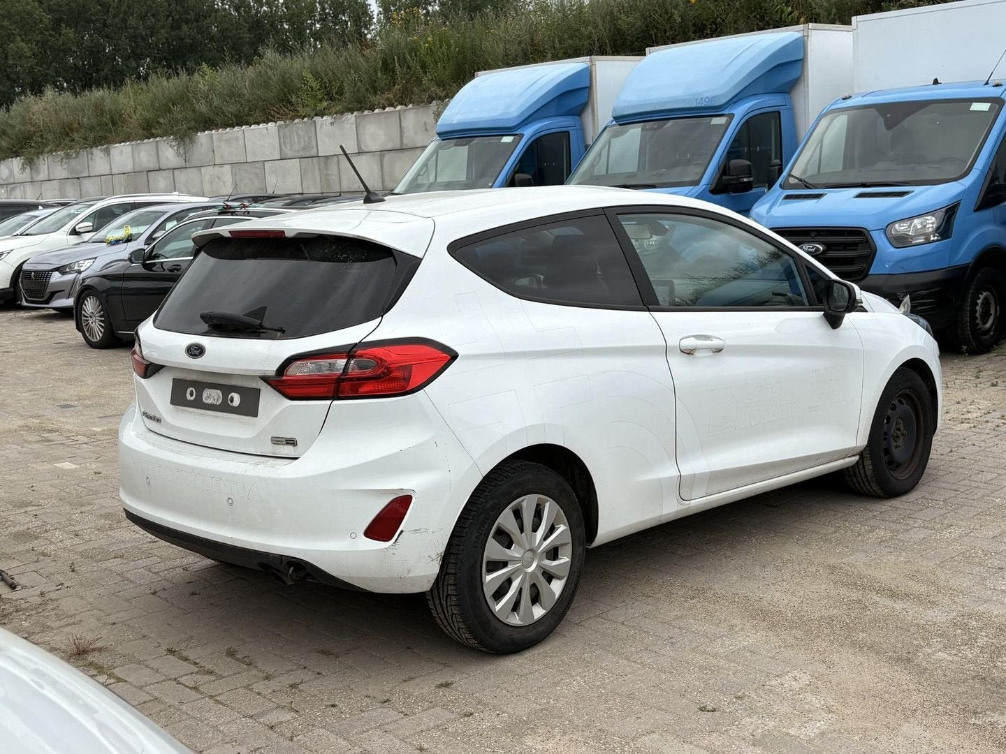 Ford Fiesta 1.0i EcoBoost 70kW ST-Line | € 3.950,- NETTO! |, Auto's, 121 g/km, Wit, Handgeschakeld, Fiësta