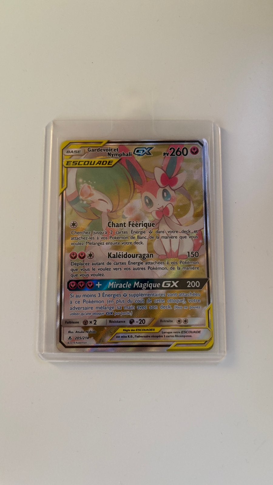 Pokémon Gardevoir & Nymphali GX 205/214, parfait état, Hobby & Loisirs créatifs, Enlèvement ou Envoi, Neuf, Cartes en vrac, Foil