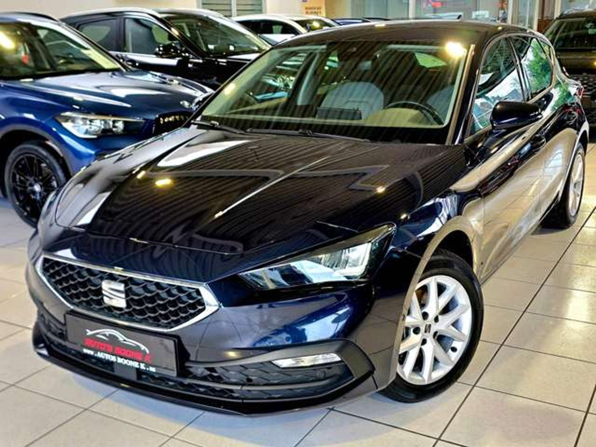 Seat Leon Leon / Led lichts / Navigatie / Android+apple /pdc, Autos, Achat, Euro 6, Entreprise, Entretenue par le concessionnaire