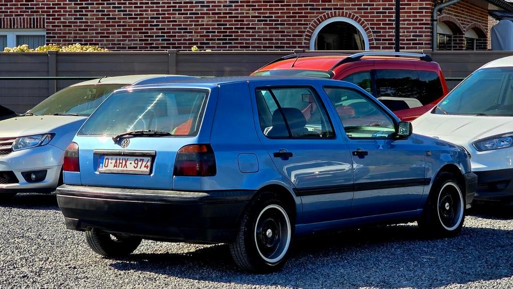 VW Golf 1.4i Benzine 5Deurs OLDtimer Nieuwstaat, Auto's, Voorwielaandrijving, Stof, Zwart, Blauw