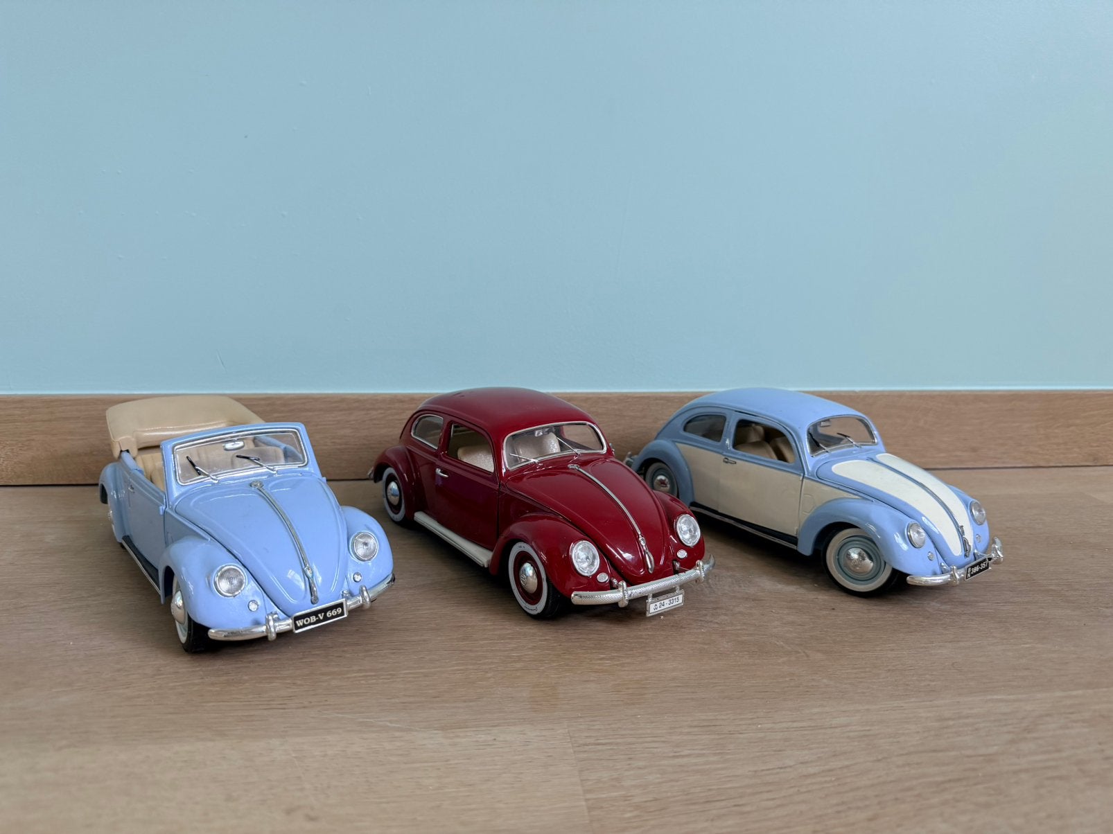 Volkswagen Kever schaalmodellen 1:18 Maisto – Set van 3, Enlèvement ou Envoi, Comme neuf, Voiture, Autres marques
