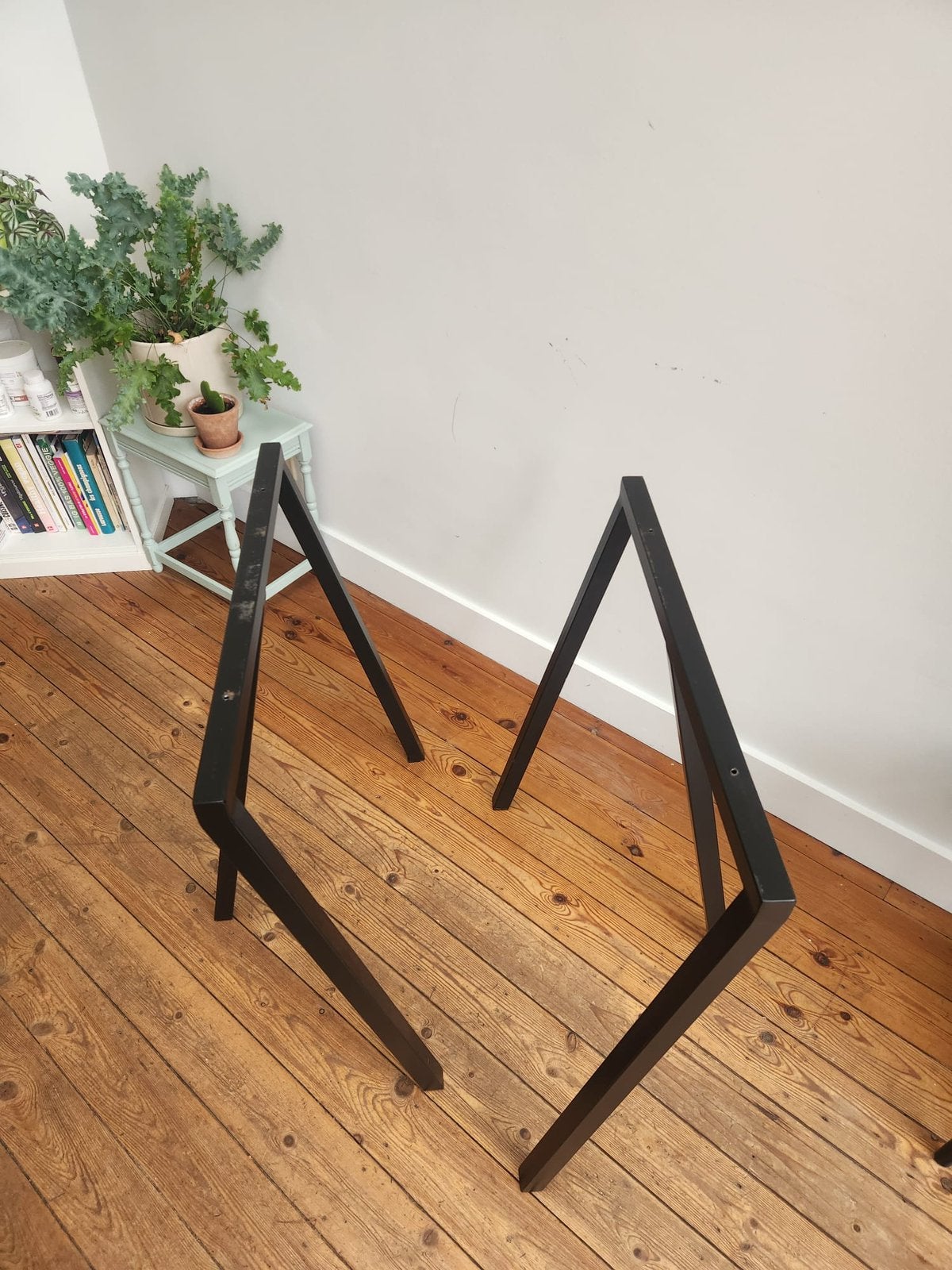 Table de salle à manger-Plateau en hêtre+pieds HAYLoop Stand, Maison & Meubles, Pièces pour table, Comme neuf, Enlèvement