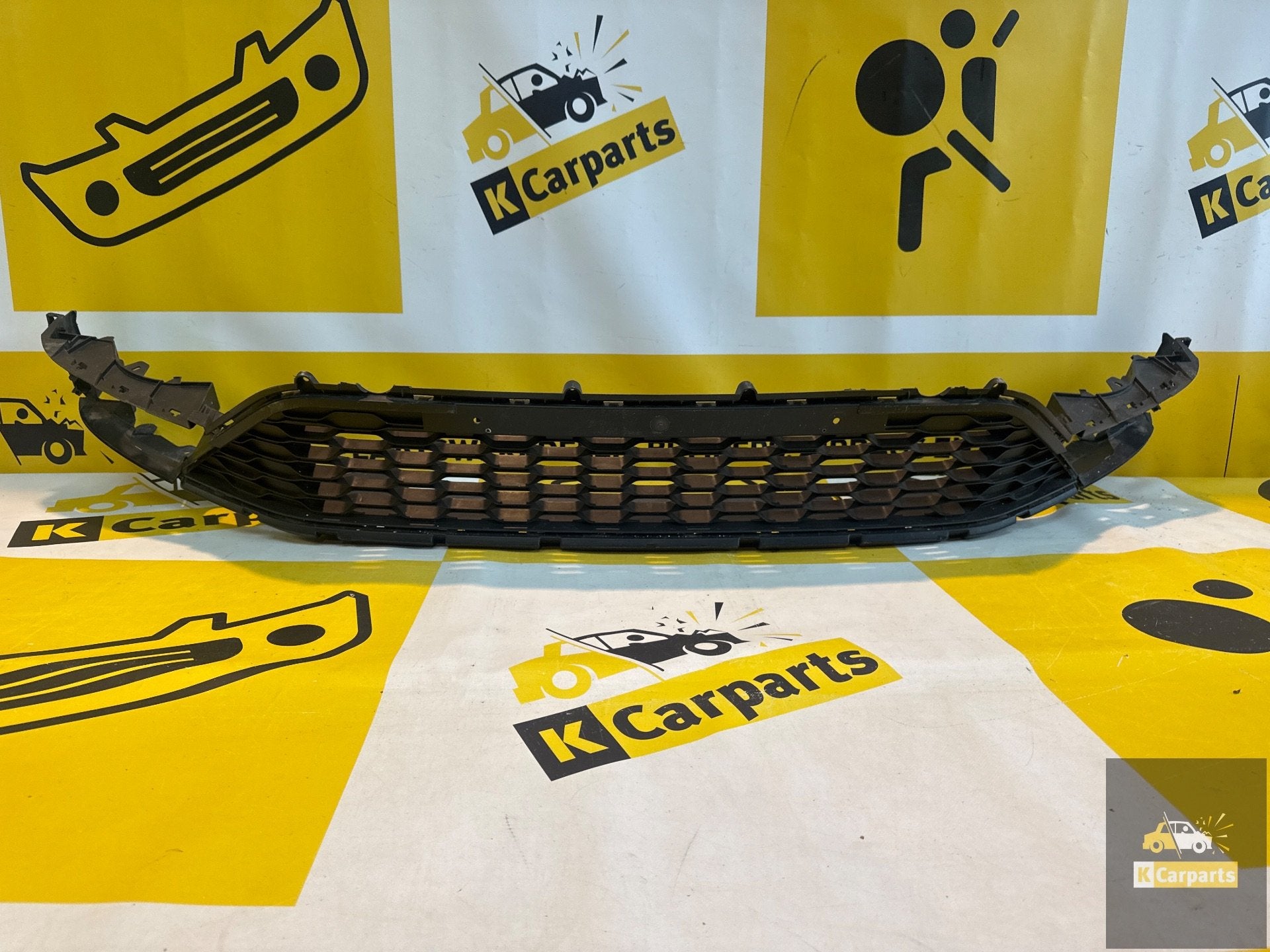 Calandre inf rieure Volkswagen T-ROC PARE-CHOCS AVANT 2GA807, Info@fabrikant.eu, Fabrikant BV, Pare-chocs, Utilisé
